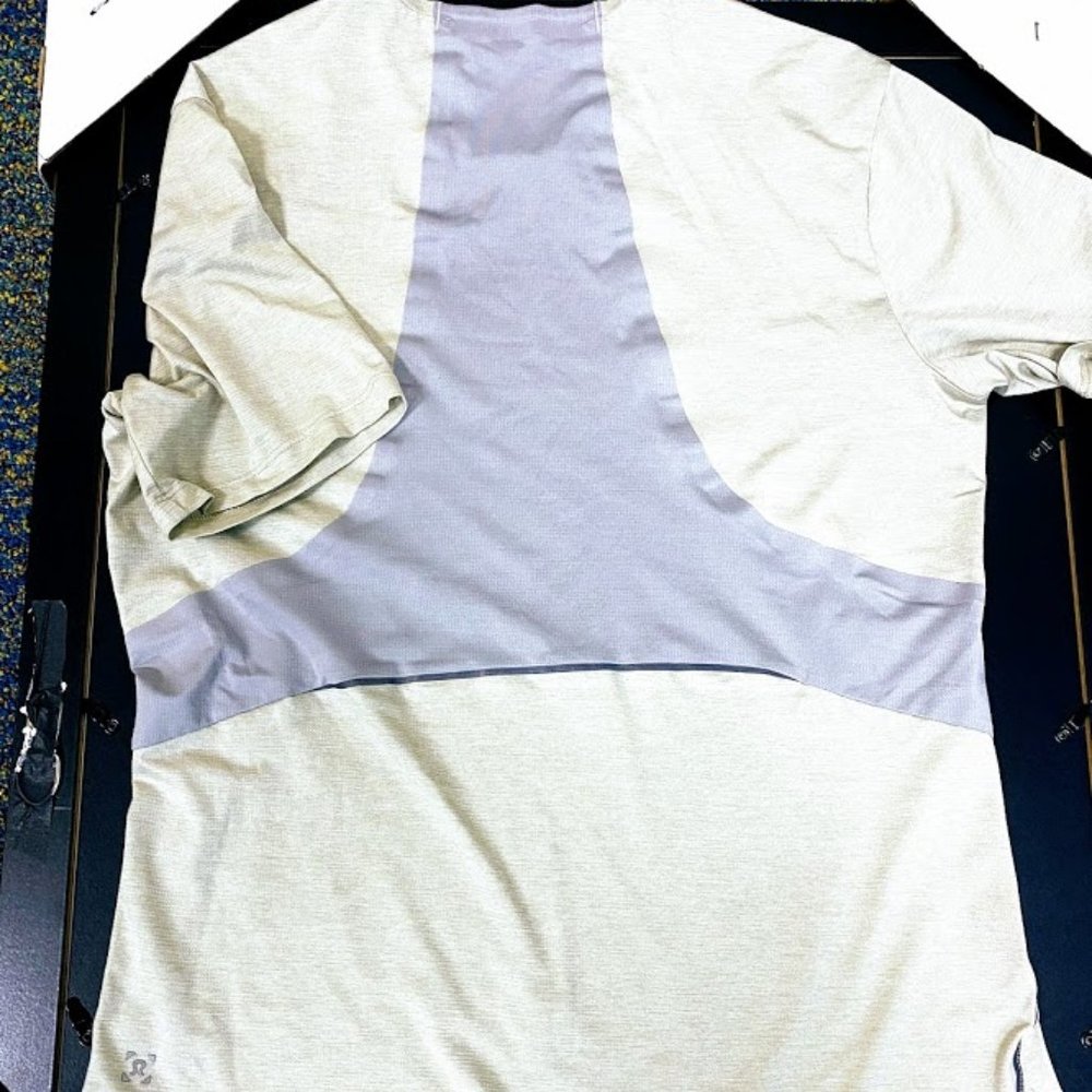 Lulu Lemon Mens Gym Shirt